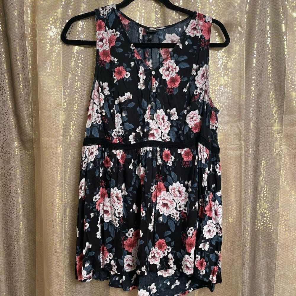 Torrid Black Pink Blue Floral V Neck Button Down Tunic Style Tank, 00 M/L